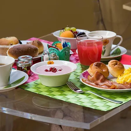 I Giardini Del Quirinale Bed & Breakfast 2*